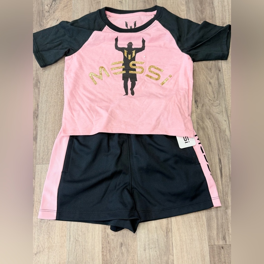 NWT Messi 2-Piece Athletic Set –‎ Size 4/5 (XS) – Pink & Black ⚽